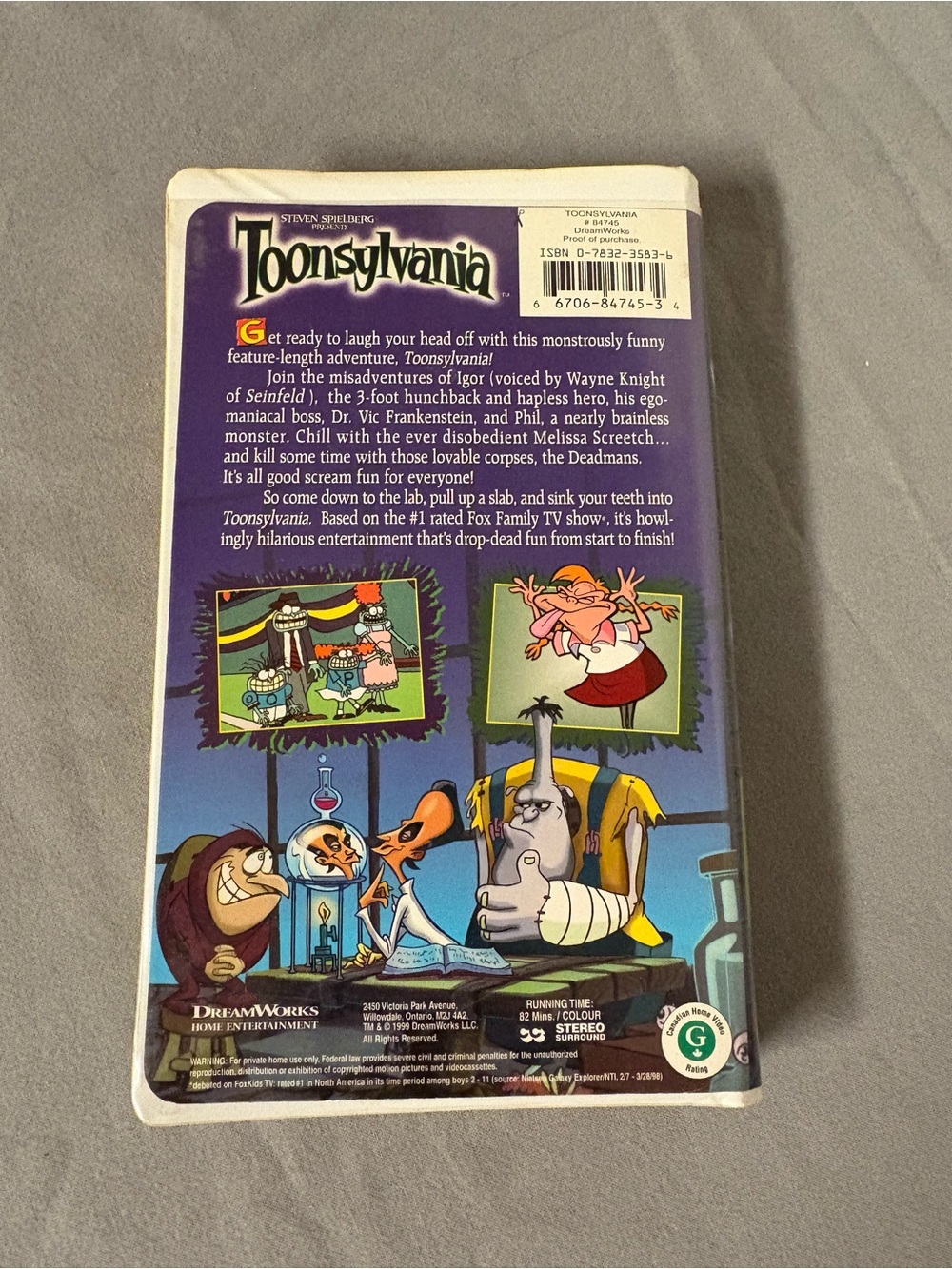 Toonsylvania by Steven Spielberg VHS Tape - Colorful Cartoon Cover - Picture 2 of 3